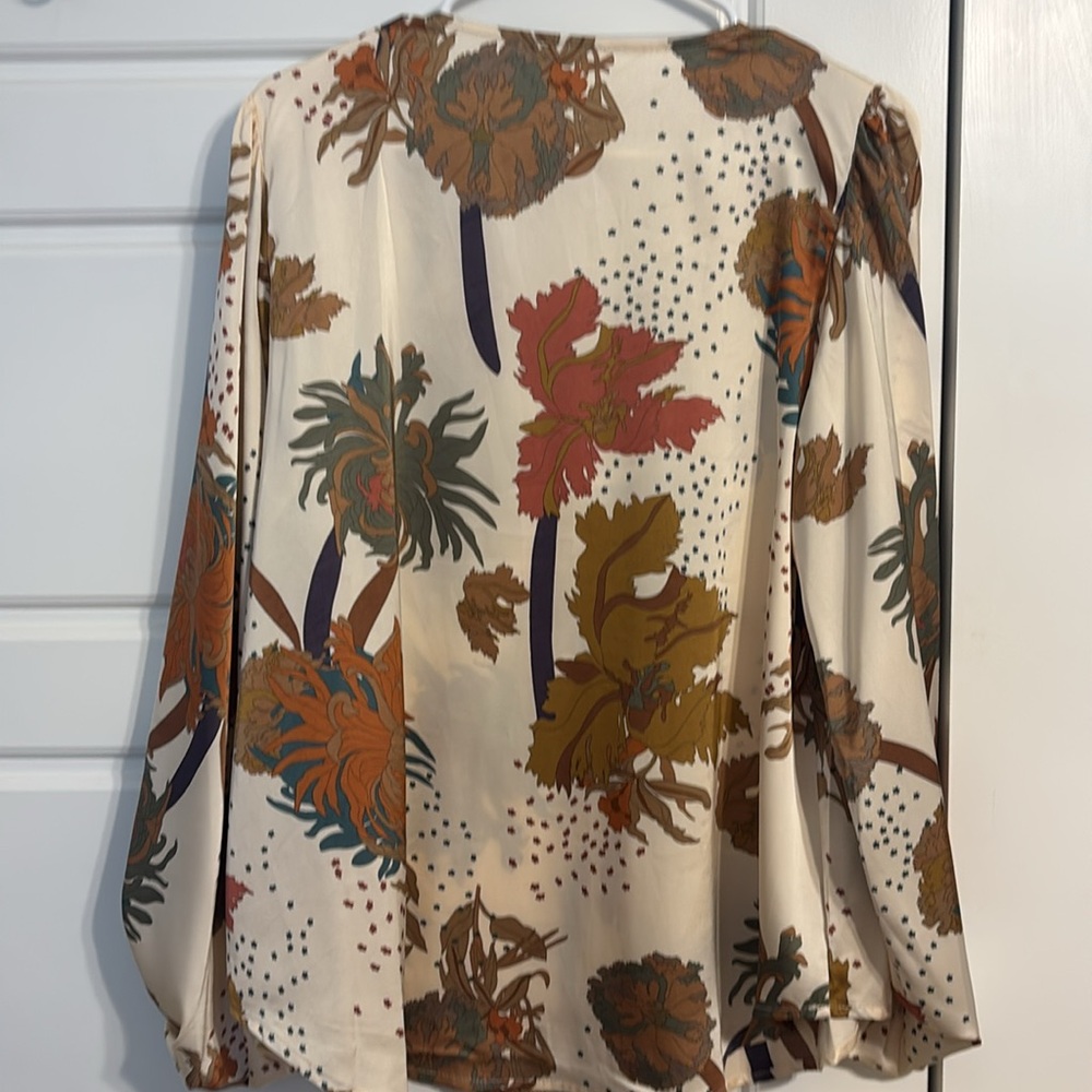 NWOT jodifl medium blouse - Picture 7 of 7